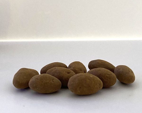 Amandel met chocolade en cacao
